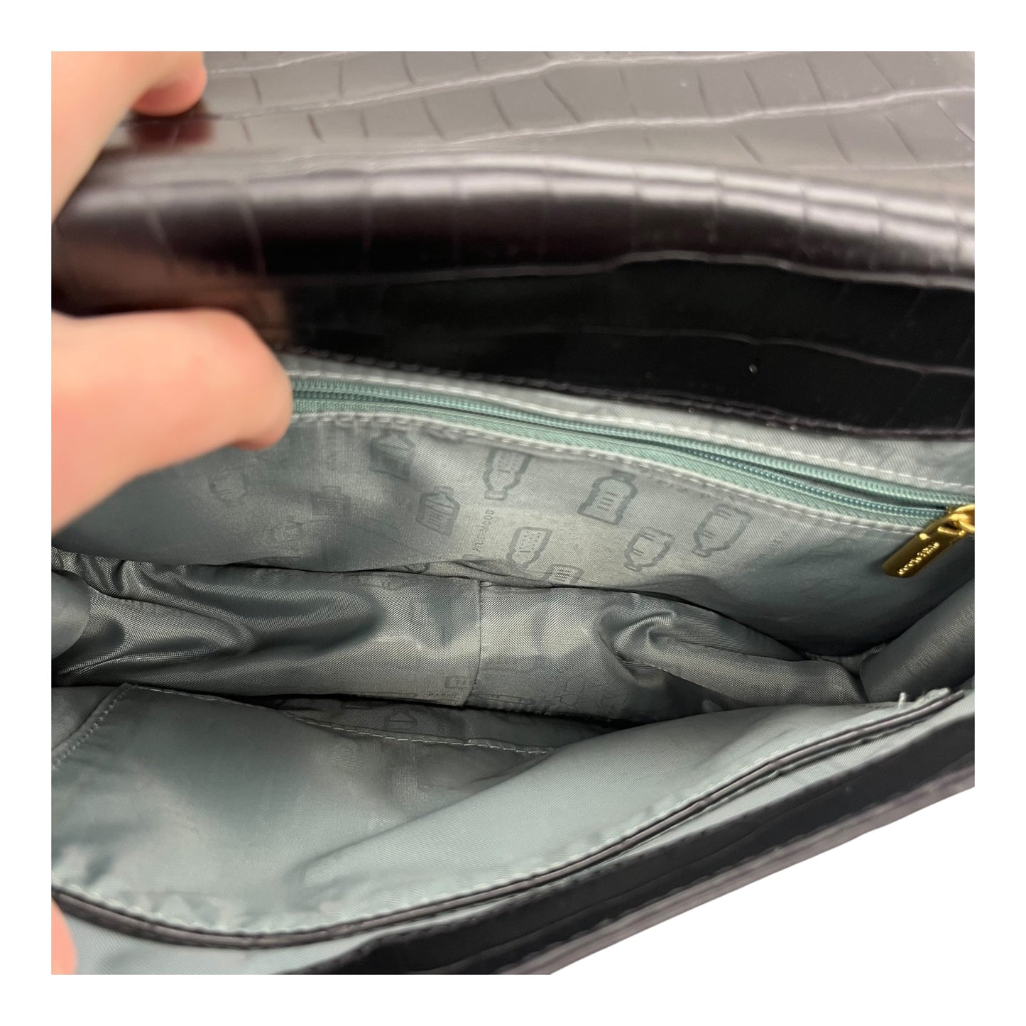 Crossbody By Clothes Mentor In Black, Size:Medium