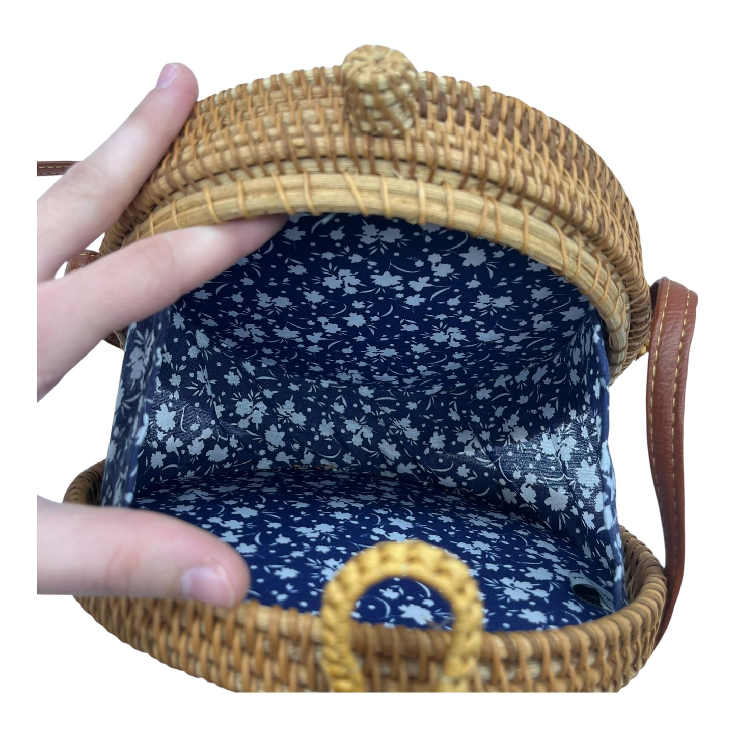 CROSSBODY by    CLOTHES MENTOR In BROWN, Size: SMALL