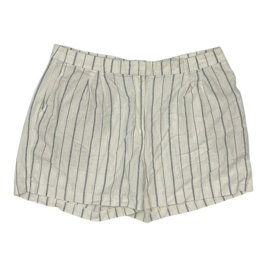 Shorts By Old Navy In White, Size:Xl
