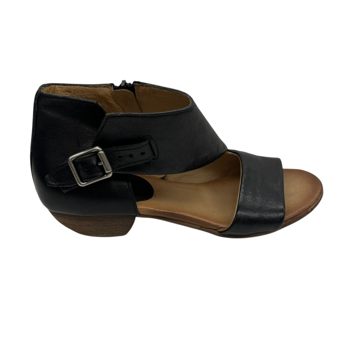 Sandals Flats By Miz Mooz In Black, Size:7.5