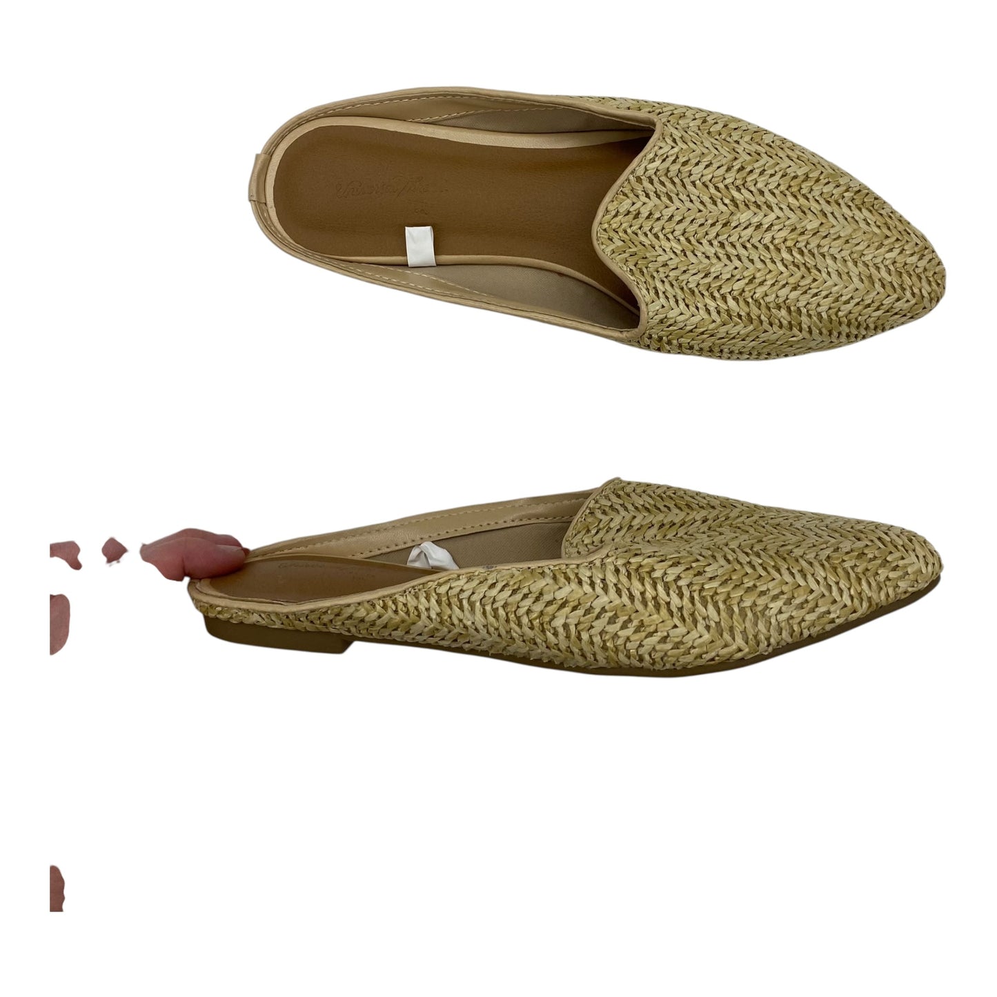Shoes Flats By Universal Thread In Tan, Size:7