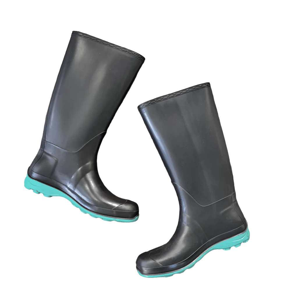 Boots Rain By Kamik  Size: 8