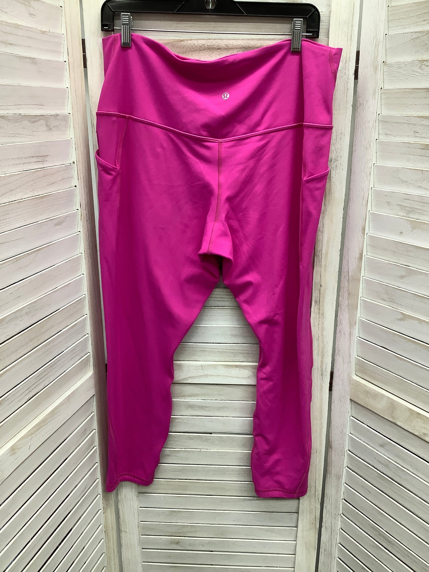 Athletic Leggings Capris By Lululemon  Size: 16