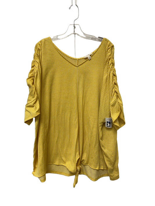 Top Short Sleeve By Terra & Sky  Size: 3x