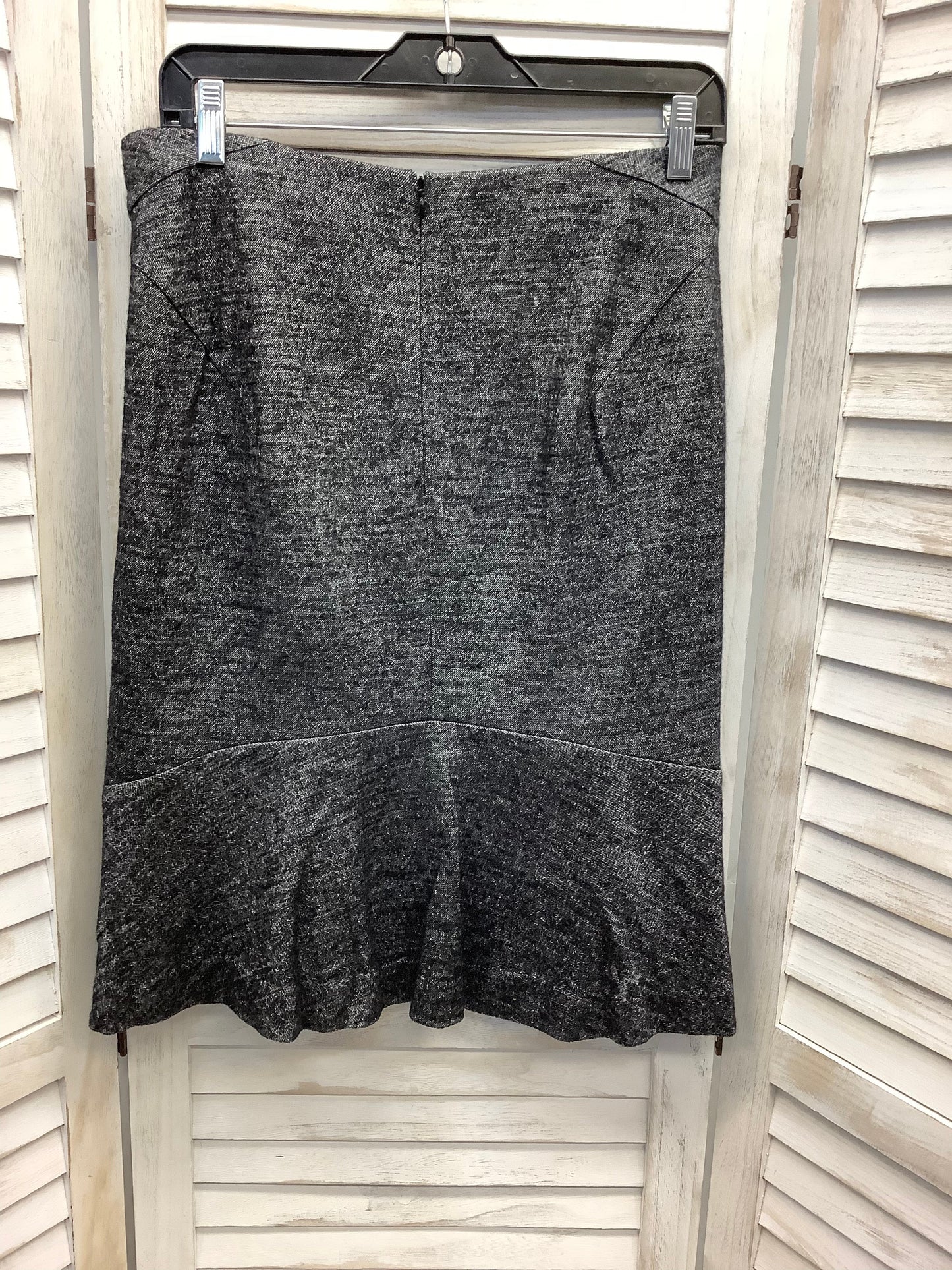 Skirt Midi By Ann Taylor  Size: 4