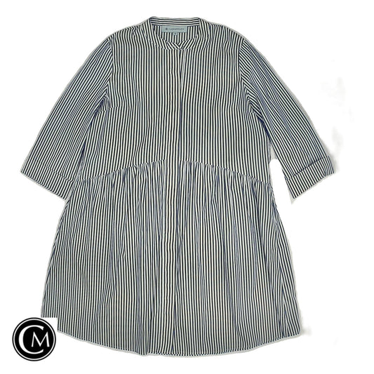 Dress Casual Short By Tuckernuck In Blue, Size: M