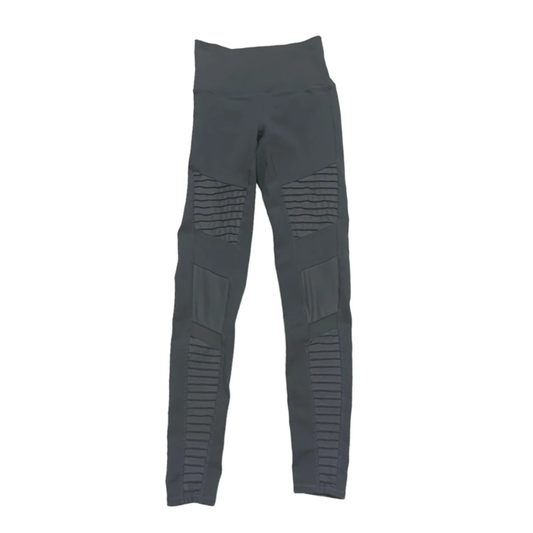 Athletic Leggings By Alo In Grey, Size: Xs