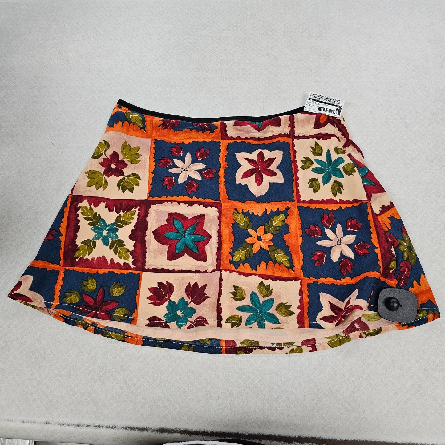 Skirt Mini & Short By Le Lis In Floral Print, Size:S