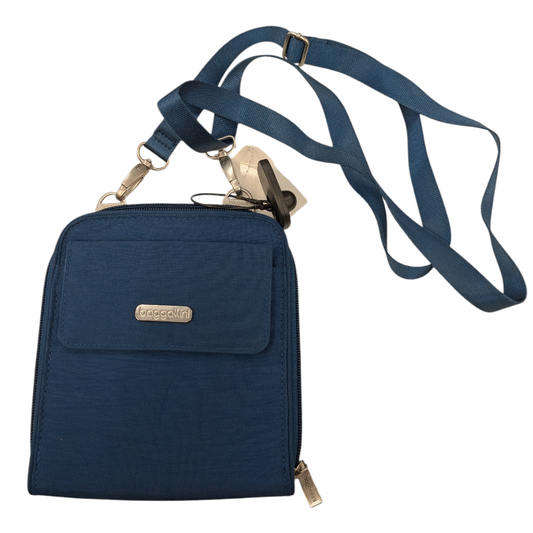 Handbag By Baggallini In Blue, Size:Small