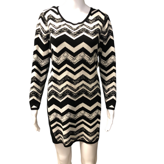 Dress Sweater By Say What  Size: 2x